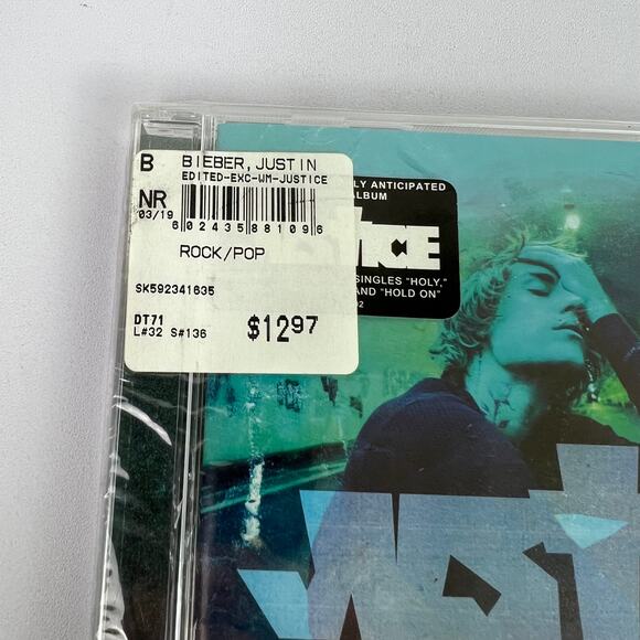 Justin Bieber Justice CD Special 17 Track Holy Lonely Hold On Peaches New Sealed - Picture 2 of 10